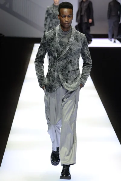Look 23